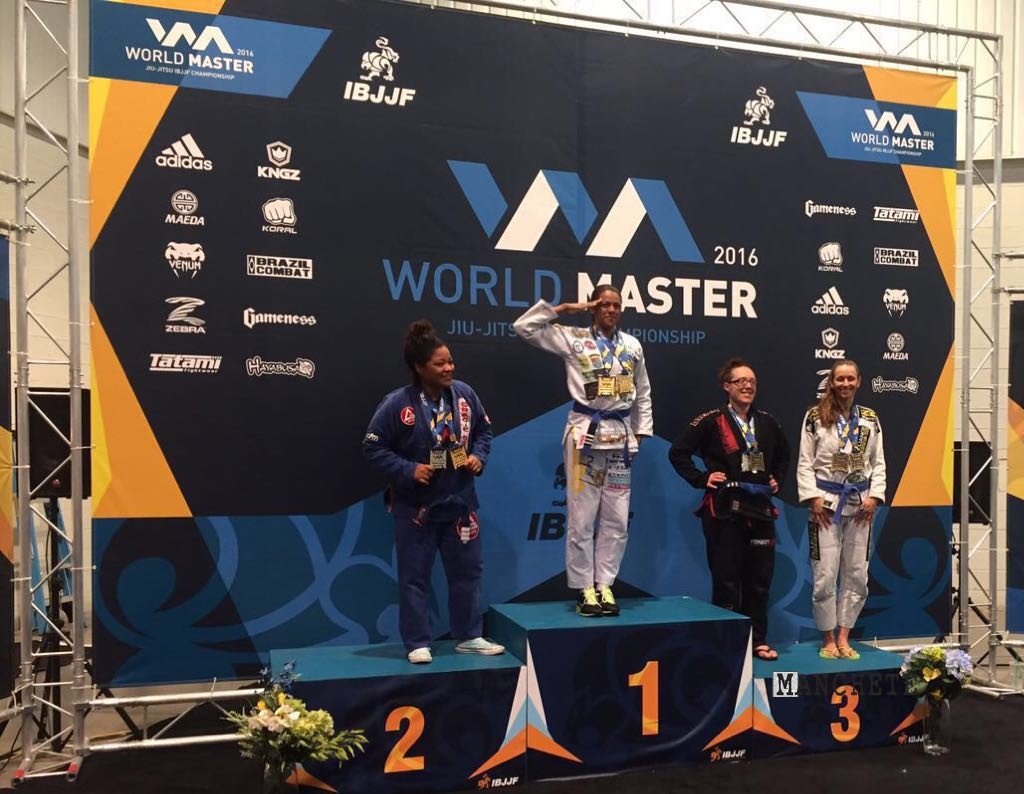 Soldado de Maringá é campeã mundial de jiu-jitsu 1 Daniela Arouca2 Soldado de Maringá é campeã mundial de jiu-jitsu