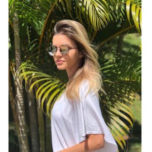 ISABELA MAIA KOTSIFAS 06 11 Aniversariantes 6 Novembro