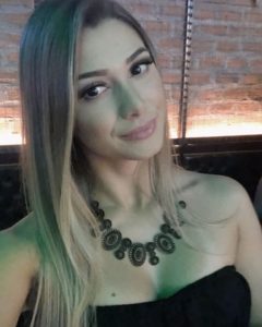 DEBORA PRADO 21 01 Niver