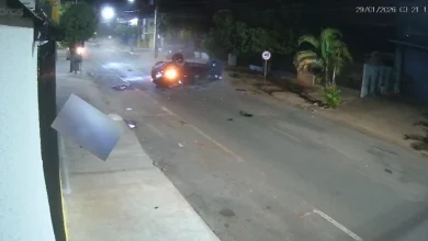 Motorista morre ao ser ejetado de veículo no centro de Sarandi 5 Foto de Motorista morre ao ser ejetado de veículo no centro de Sarandi