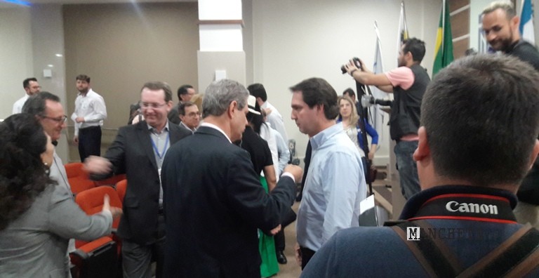 Não dá para confiar em nada 12 Foto de Não dá para confiar em nada