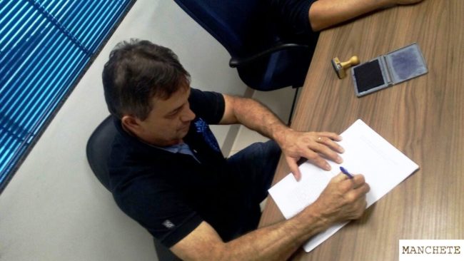 Foto de É protocolado pedido de CP contra Volpato