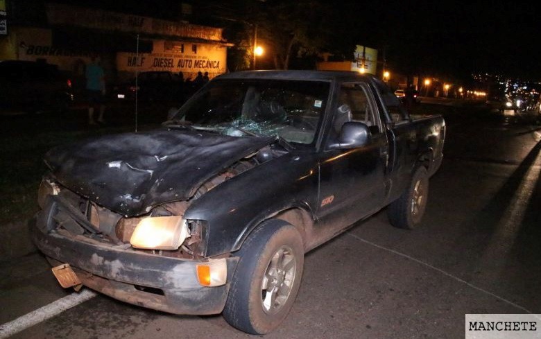Foto de Caminhonete atropela e mata pedestre na avenida Colombo em Sarandi