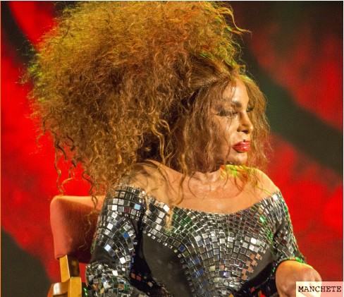 Foto de Elza Soares apresenta show A Voz e a Máquina