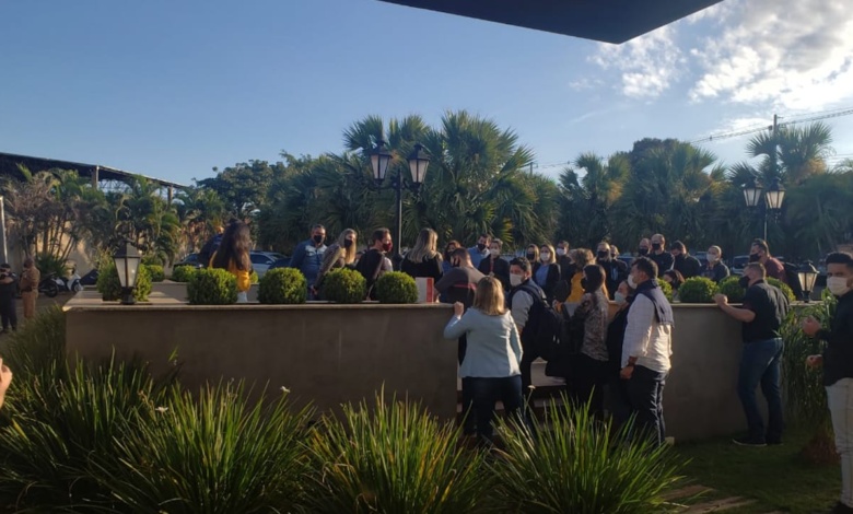 Fiscalização encerra evento com mais de 50 pessoas em descumprimento às medidas de combate a Covid 1 WhatsApp Image 2021 06 24 at 15.14.31 Fiscalização encerra evento com mais de 50 pessoas em descumprimento às medidas de combate a Covid