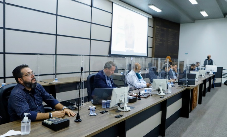 YouTube derruba vídeo de ‘audiência pública’ contra passaporte sanitário realizada na Câmara de Maringá 1 Reuniao passaporte YouTube derruba vídeo de ‘audiência pública’ contra passaporte sanitário realizada na Câmara de Maringá