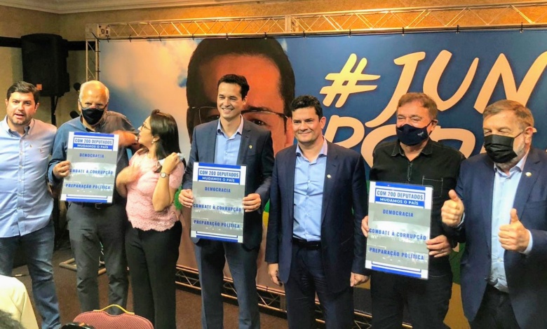 ‘Não é a turma do petrolão, não é a turma da rachadinha’ 1 podemos dallagnol moro ‘Não é a turma do petrolão, não é a turma da rachadinha’