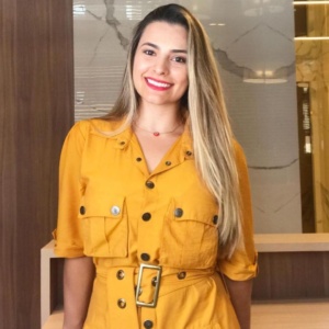 ALANA GAZOLI 04 04 Niver