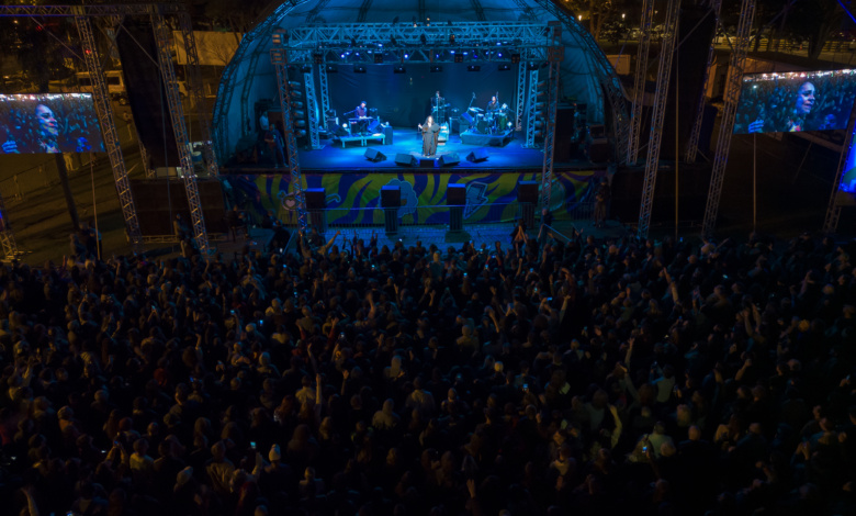 Show da Gal Costa na Virada Cultural de Maringá reúne mais de 12 mil pessoas 1 9db7145993c3 Show da Gal Costa na Virada Cultural de Maringá reúne mais de 12 mil pessoas
