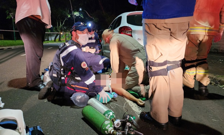 Mulher de 53 anos morre em suposto acidente na noite de sábado em Maringá 1 acidente morte Mulher de 53 anos morre em suposto acidente na noite de sábado em Maringá