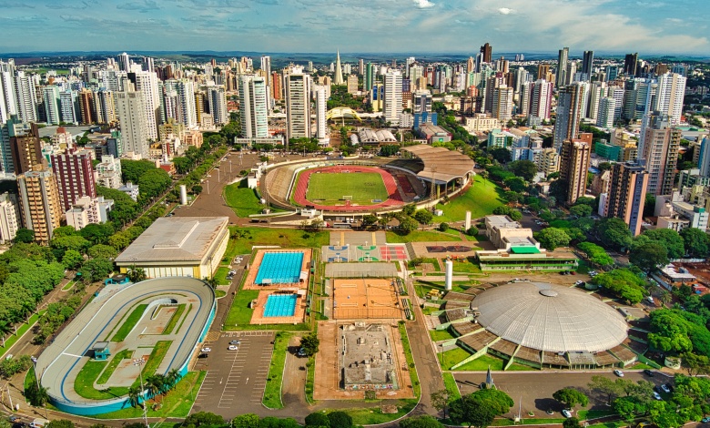 Prefeitura disponibiliza telão na Vila Olímpica para transmissão do jogo do Maringá FC contra Flamengo 1 vila olimpica maringa Prefeitura disponibiliza telão na Vila Olímpica para transmissão do jogo do Maringá FC contra Flamengo