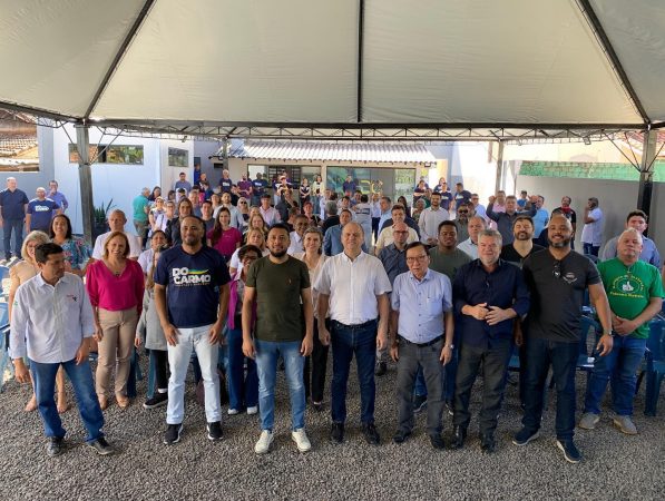 Encontro político sela compromisso do PL e UNIÃO BRASIL 2 politicos Encontro político sela compromisso do PL e UNIÃO BRASIL
