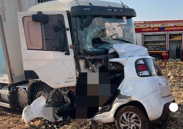 Acidente impressionante em rodovia deixa motorista morto 2 acidente beltrao 1 Acidente impressionante em rodovia deixa motorista morto