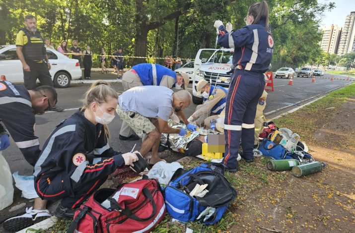 Motociclista, que amputou perna durante acidente em Maringá, morre no hospital 1 acidente moto e1697989513637 Motociclista, que amputou perna durante acidente em Maringá, morre no hospital