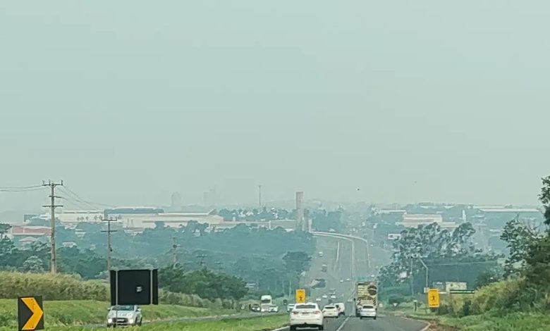 Fumaça de incêndios do Pantanal piora qualidade do ar na região de Maringá 1 fumaca maringa 1 Fumaça de incêndios do Pantanal piora qualidade do ar na região de Maringá