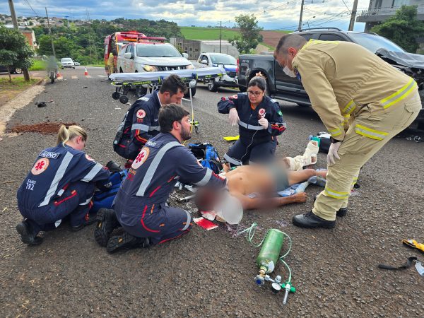 Motociclista é socorrido em estado gravíssimo após acidente com caminhonete 2 acidente motociclista Motociclista é socorrido em estado gravíssimo após acidente com caminhonete