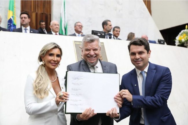 Deputado Delegado Jacovós toma posse como 2º vice-presidente na Alep 2 WhatsApp Image 2025 02 03 at 16.23.02 Deputado Delegado Jacovós toma posse como 2º vice-presidente na Alep