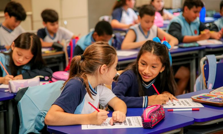 Mais de 38 mil alunos voltam às aulas na rede municipal de ensino 1 alunos Mais de 38 mil alunos voltam às aulas na rede municipal de ensino