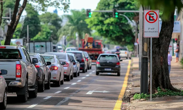 Prefeitura de Maringá implanta terceira faixa em trecho da avenida Mandacaru 1 av mandacaru Prefeitura de Maringá implanta terceira faixa em trecho da avenida Mandacaru