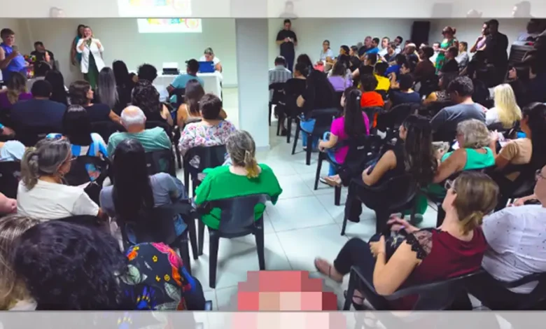 Sindicato aceita reposição de 0,03% e aumento no vale-alimentação de 24,00 1 assembleia Sindicato aceita reposição de 0,03% e aumento no vale-alimentação de 24,00