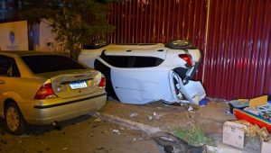 Missionário que entregava lanche aos moradores de rua é atropelado por veículo conduzido por adolescente 2 acidente mercedez Missionário que entregava lanche aos moradores de rua é atropelado por veículo conduzido por adolescente