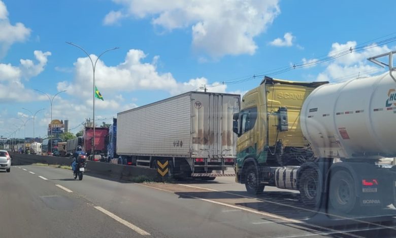 Trânsito complicado na Colombo com Contorno Sul 1 colombo Trânsito complicado na Colombo com Contorno Sul