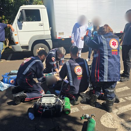 Rapaz morre de acidente de moto na Avenida das Palmeiras 2 acidente moto obito Rapaz morre de acidente de moto na Avenida das Palmeiras