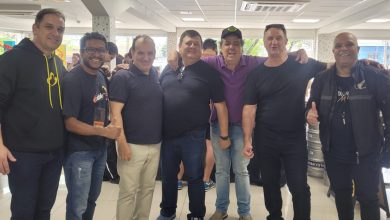 Dinossauros do rádio 2 Foto de Dinossauros do rádio