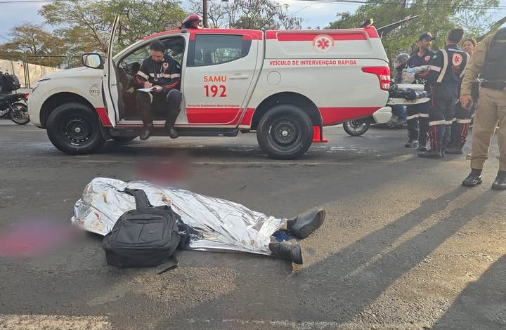 Motociclista morre após acidente na Avenida Colombo 1 acidente moto Motociclista morre após acidente na Avenida Colombo
