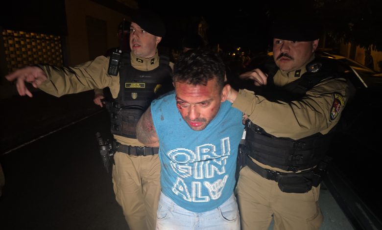 Autor de feminicídio é preso após passar de moto perto da casa onde ocorreu o crime 1 homicidio Autor de feminicídio é preso após passar de moto perto da casa onde ocorreu o crime