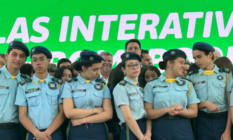 Deputado Delegado Jacovós participa de anúncio de novos investimentos na Educação do Paraná 1 WhatsApp Image 2025 10 21 at 12.04.31 Deputado Delegado Jacovós participa de anúncio de novos investimentos na Educação do Paraná