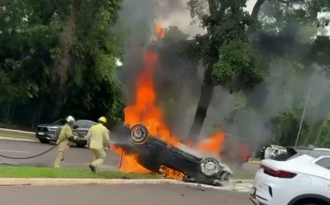Laudo aponta causa da morte de médico oftalmologista em acidente em Maringá 2 incendio carro vitima Laudo aponta causa da morte de médico oftalmologista em acidente em Maringá