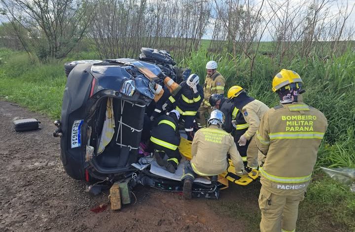 Casal que passaria a ceia de Natal em Londrina sofre acidente gravíssimo na rodovia PR-323 1 acidente paicandu Casal que passaria a ceia de Natal em Londrina sofre acidente gravíssimo na rodovia PR-323