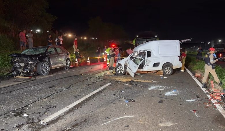 Motorista com veículo na contramão mata mulher na rodovia de Marialva 1 acidente rodovia marialva 1 Motorista com veículo na contramão mata mulher na rodovia de Marialva