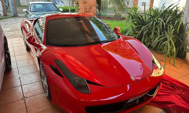 Carros de luxo do secretário de Fazenda de Maringá são devolvidos pela Policia Federal 1 casa ferrari carlos augusto Carros de luxo do secretário de Fazenda de Maringá são devolvidos pela Policia Federal