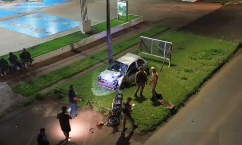 Motociclista sofre parada cardiorrespiratória após colisão frontal 1 acidente contorno Motociclista sofre parada cardiorrespiratória após colisão frontal