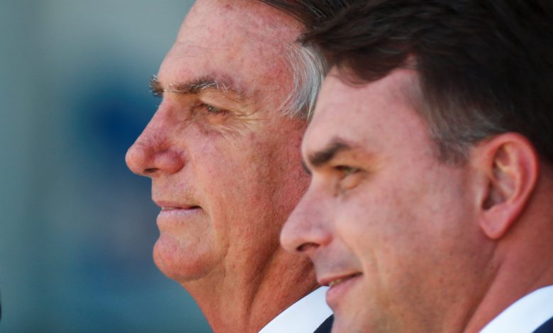 Bolsonaro faz sondagem sobre vice de Flávio e ouve nomes 1 flavio bolsonaro Bolsonaro faz sondagem sobre vice de Flávio e ouve nomes