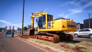 Foto de Prefeitura inicia obras em prol da segurança de pedestres na Avenida Colombo, em frente ao Parque de Exposições