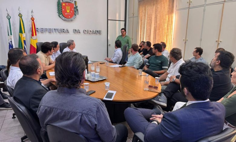 Empresários reafirmam compromisso com a vizinhança após reunião com o Prefeito de Maringá 1 prefeitura reuniao Empresários reafirmam compromisso com a vizinhança após reunião com o Prefeito de Maringá