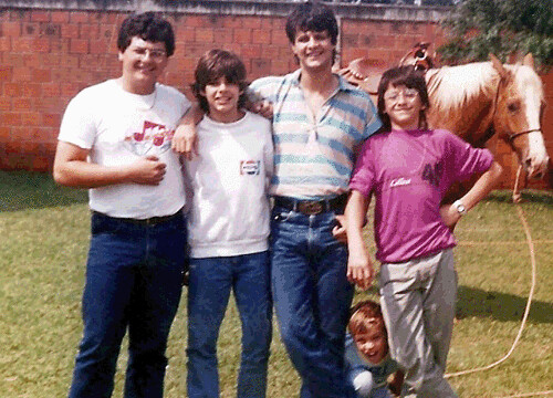 Menudos anunciam retorno aos palcos para celebrar 50 anos do grupo 4 menudo marco correa Menudos anunciam retorno aos palcos para celebrar 50 anos do grupo