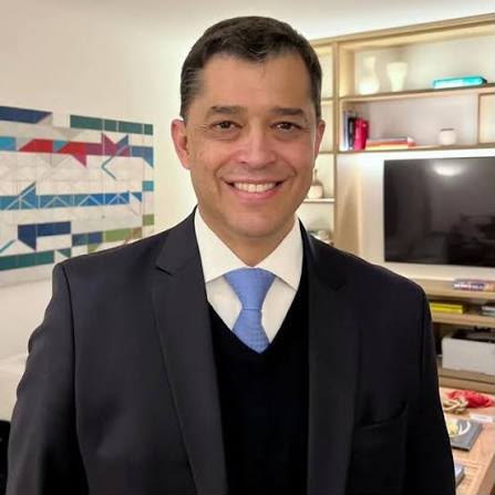 Hospital Santa Rita promove encontro com autor de livro sobre os desafios da gestão no SUS 1 WhatsApp Image 2026 07 15 at 08.28.01 Hospital Santa Rita promove encontro com autor de livro sobre os desafios da gestão no SUS