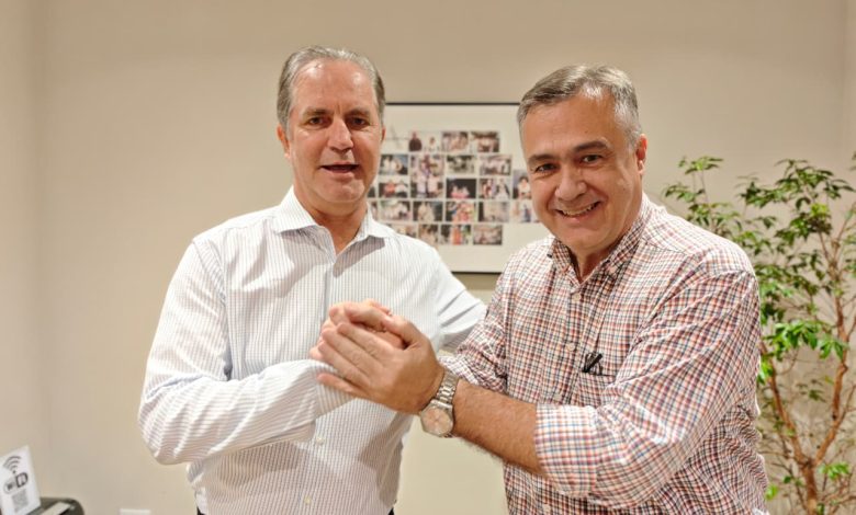 Duas forças do Norte do Paraná se aproximam 1 ulisses e beto preto Duas forças do Norte do Paraná se aproximam