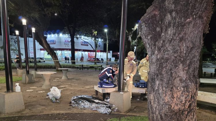 Duas mulheres morrem em acidentes de trânsito em Maringá 2 acidente vitima motocicleta e1786020848665 Duas mulheres morrem em acidentes de trânsito em Maringá